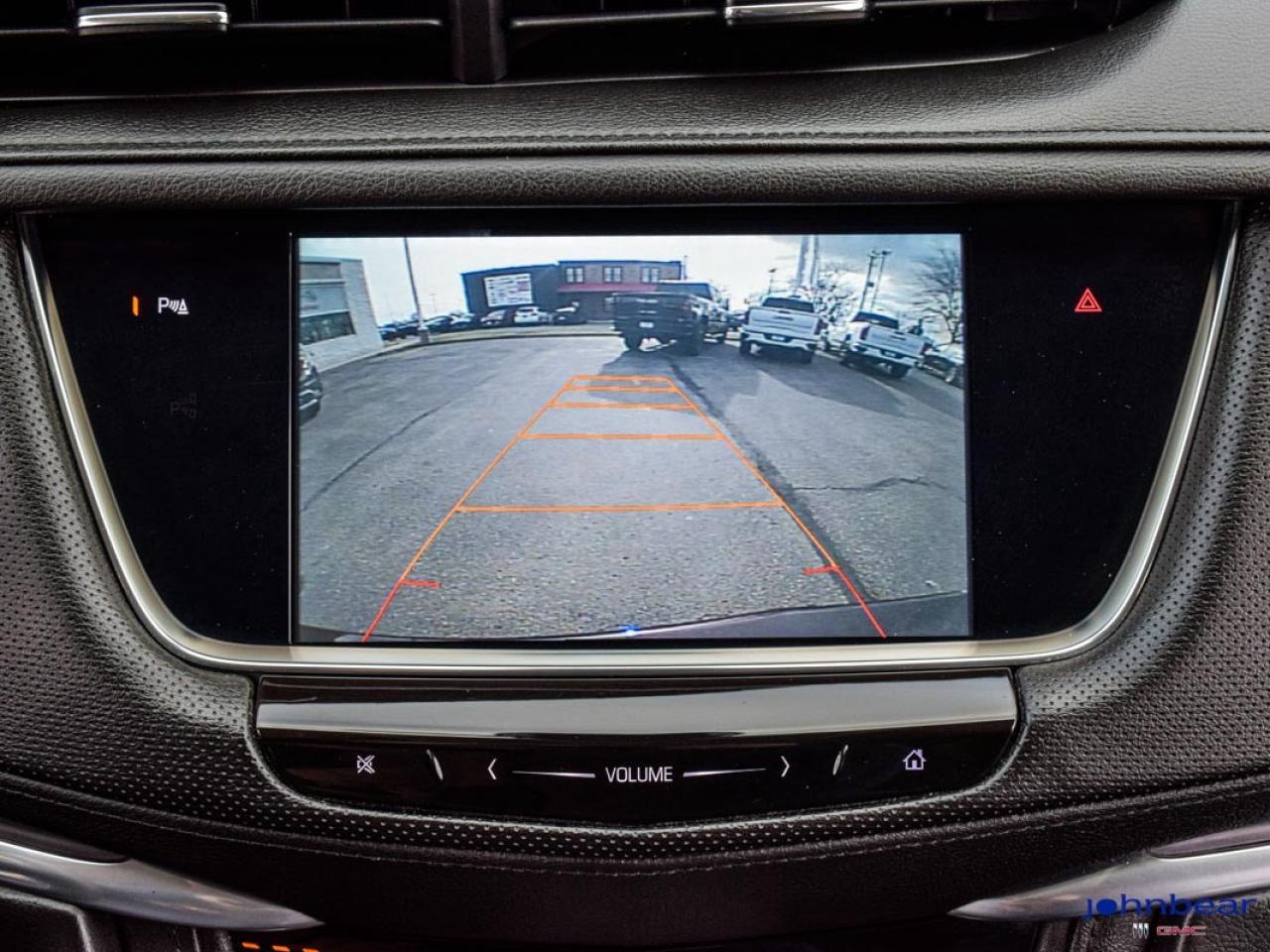 2017 Cadillac XT5 Luxury AWD Photo