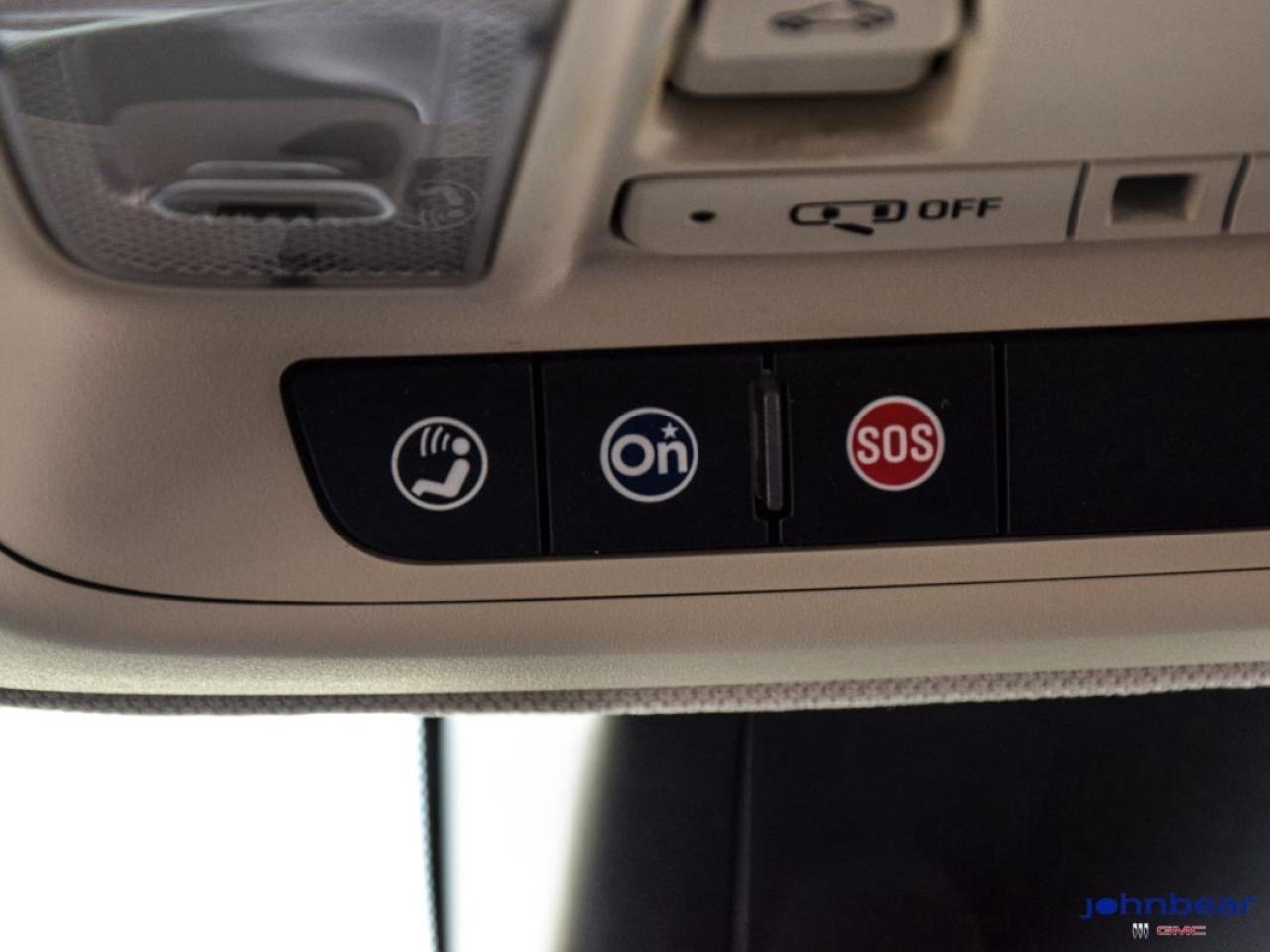 2017 Cadillac XT5 Luxury AWD Photo