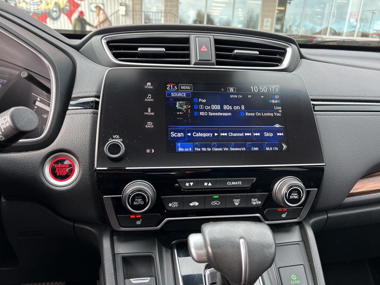 2018 Honda CR-V EX-L AWD, CLEAN CARFAX, HEATED LEATHER, SUNROOF! Photo