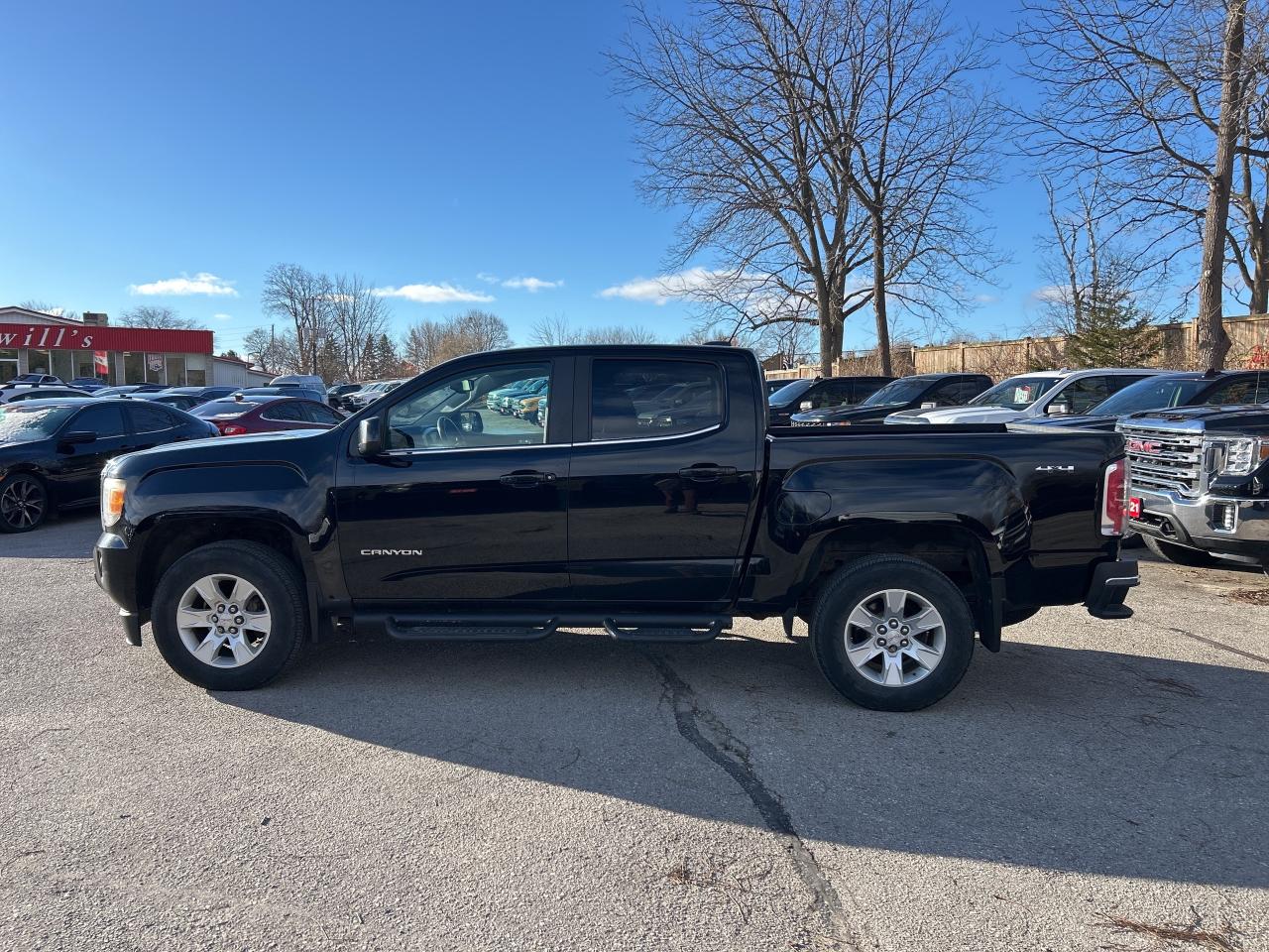 2018 GMC Canyon SLE, 4X4, 3.6L, CLEAN CARFAX, REMOTE START! Photo