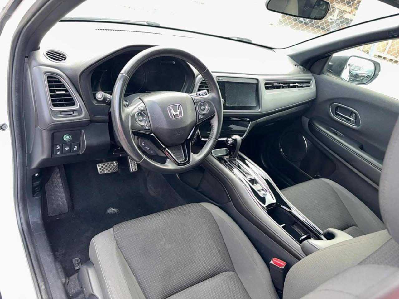 2019 Honda HR-V Sport Photo