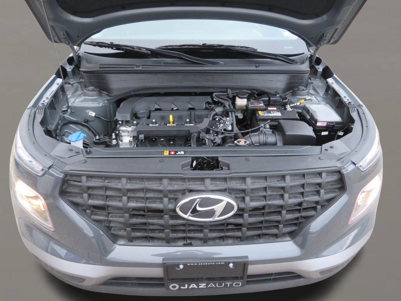 2025 Hyundai Venue Preferred IVT Photo