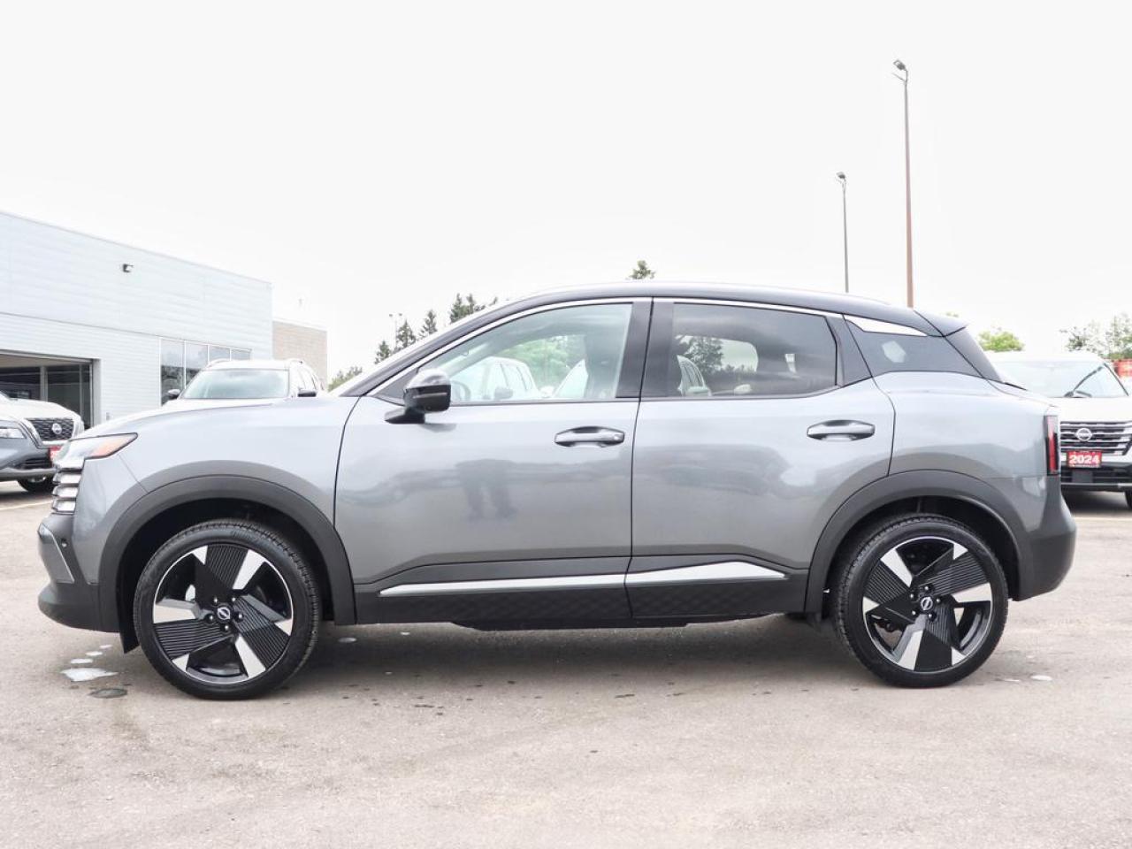 2025 Nissan Kicks SR  LOW KM, SR PREMIUM PACKAGE, BOSE! Photo4