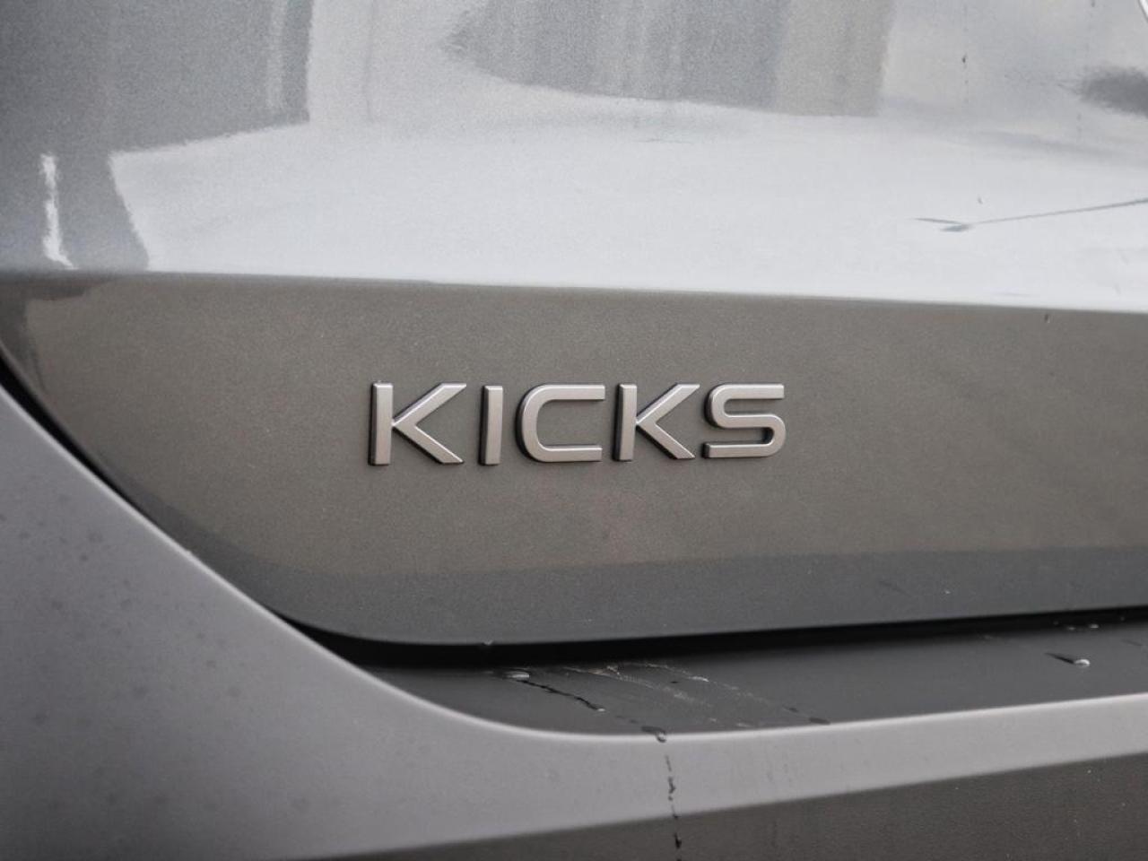 2025 Nissan Kicks SR  LOW KM, SR PREMIUM PACKAGE, BOSE! Photo