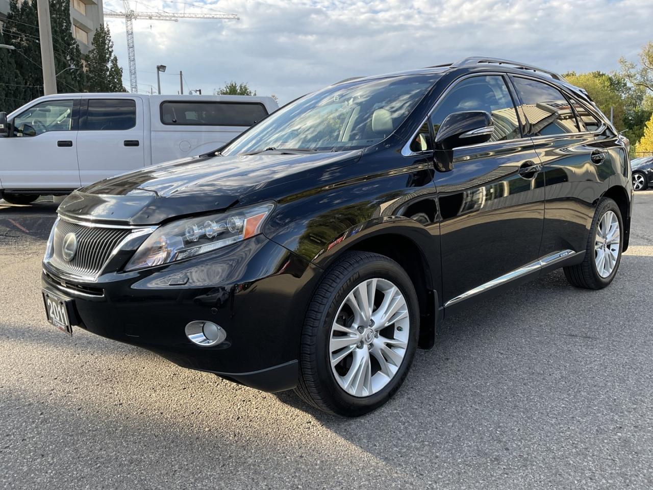 2011 Lexus RX 450h AWD - LTHR! HUD! NAV! BACK-UP CAM! DVD! Photo