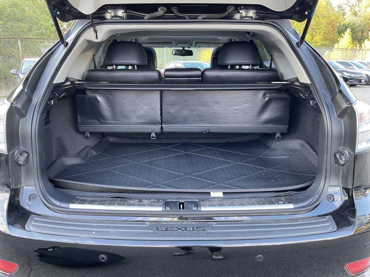 2011 Lexus RX 450h AWD - LTHR! HUD! NAV! BACK-UP CAM! DVD! Photo