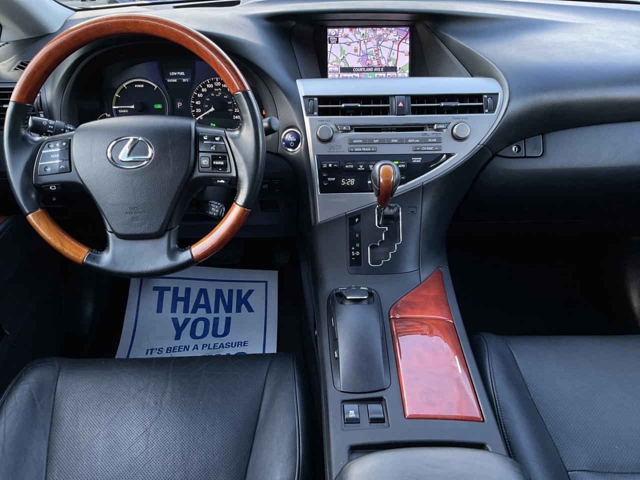 2011 Lexus RX 450h AWD - LTHR! HUD! NAV! BACK-UP CAM! DVD! Photo