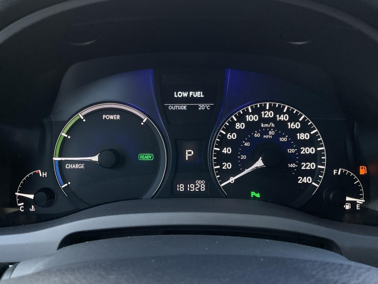 2011 Lexus RX 450h AWD - LTHR! HUD! NAV! BACK-UP CAM! DVD! Photo