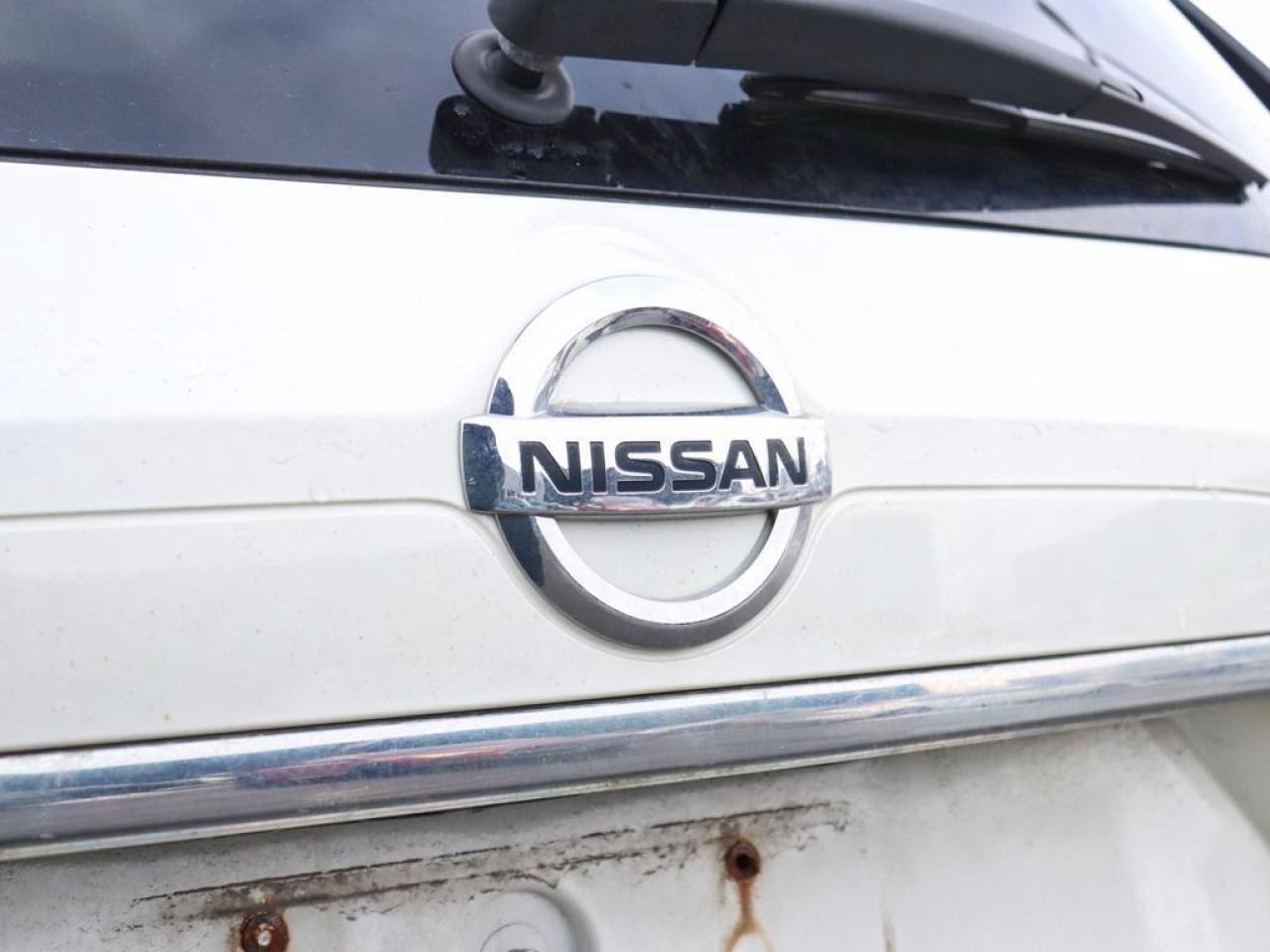 2016 Nissan Rogue SL  - Navigation -  Leather Seats Photo