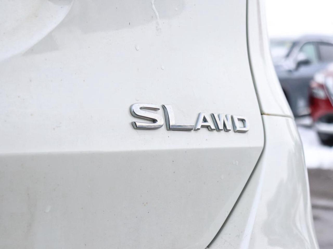 2016 Nissan Rogue SL  - Navigation -  Leather Seats Photo