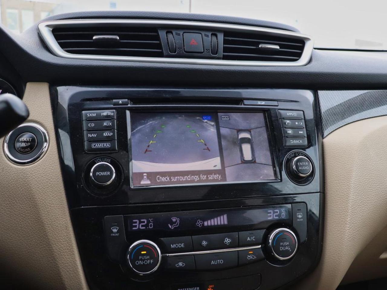 2016 Nissan Rogue SL  - Navigation -  Leather Seats Photo