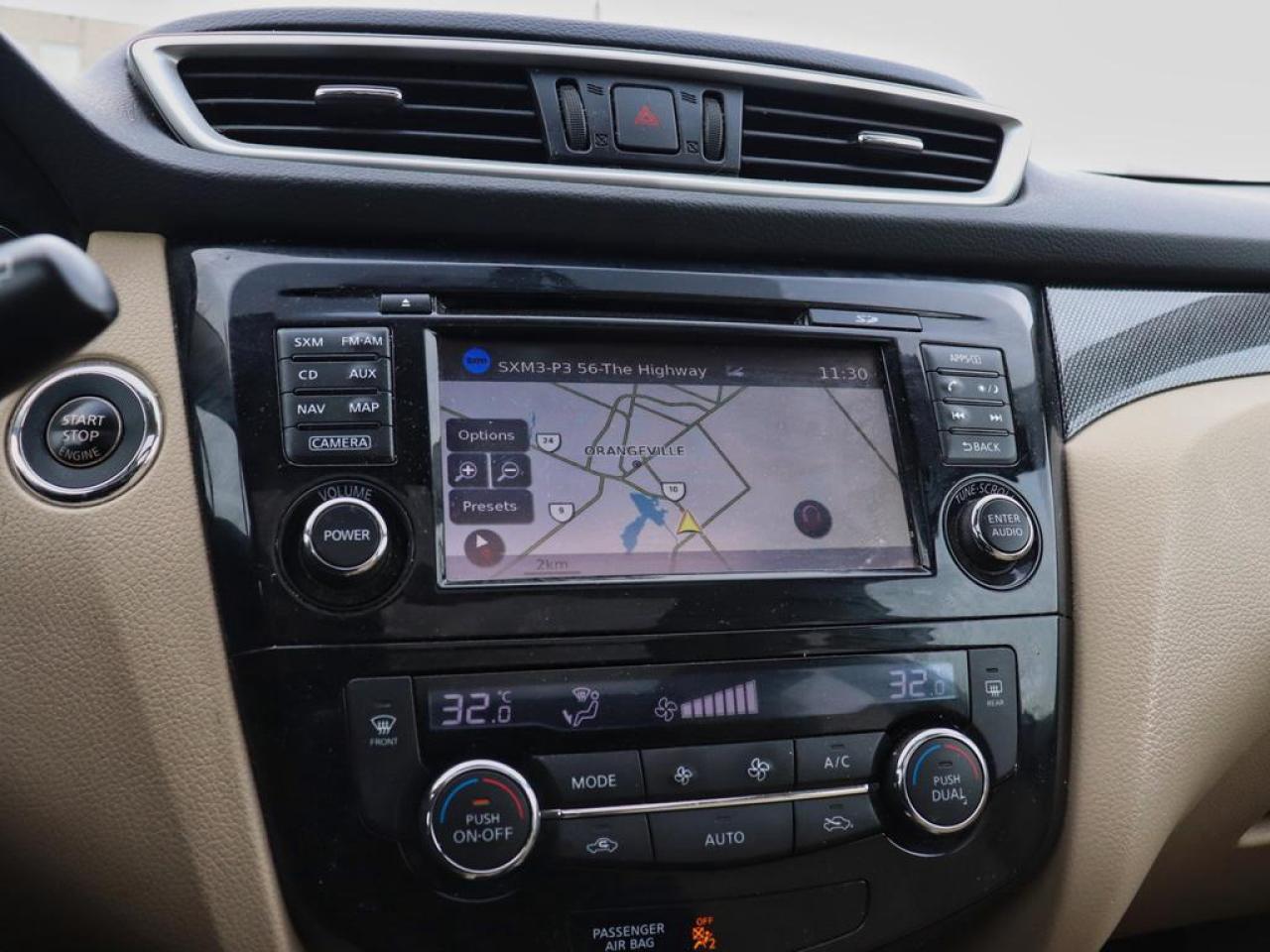 2016 Nissan Rogue SL  - Navigation -  Leather Seats Photo