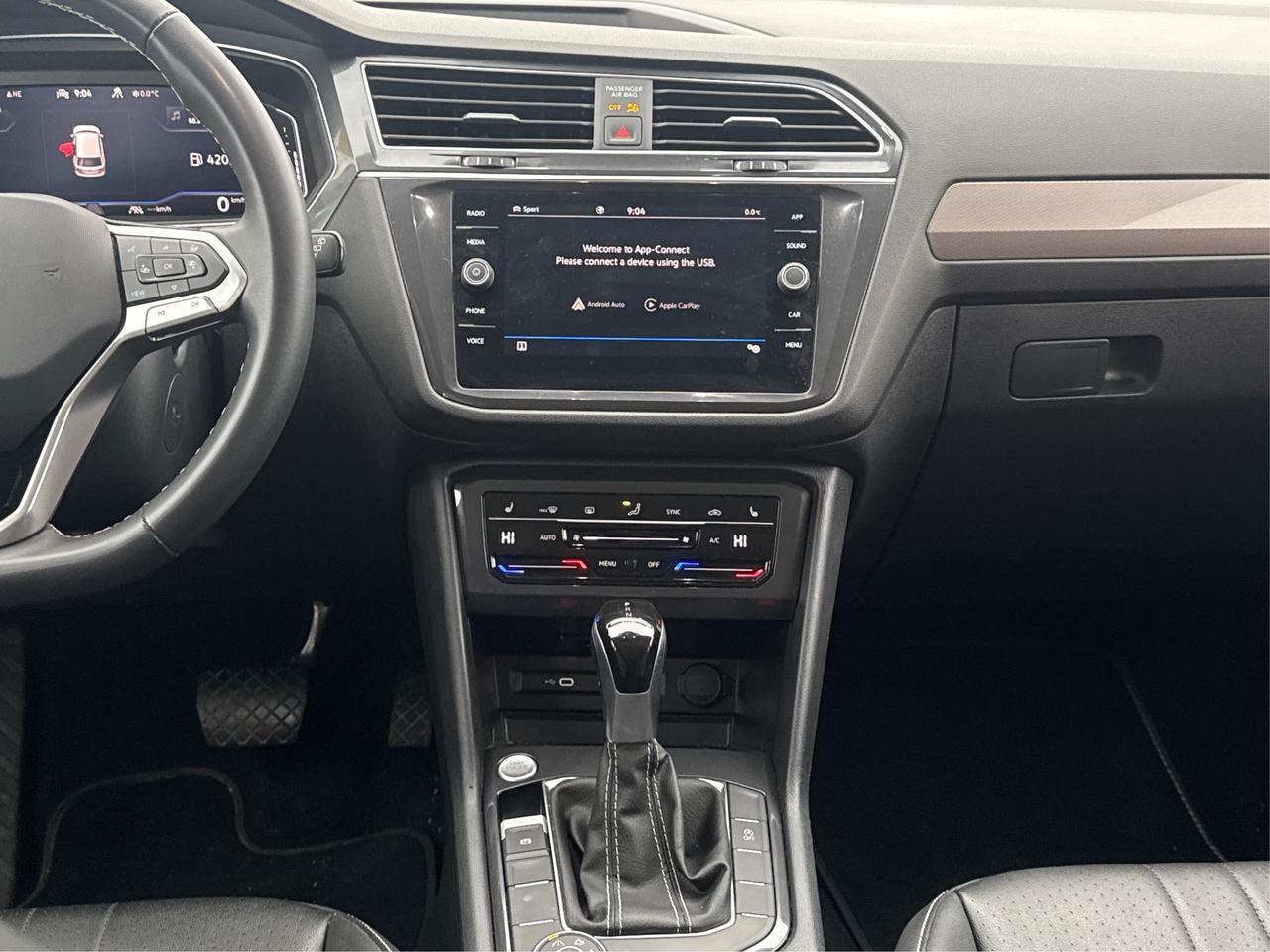 2024 Volkswagen Tiguan AWD HEATED SEAT REMOTE START WE FINANCE ALL CREDIT Photo