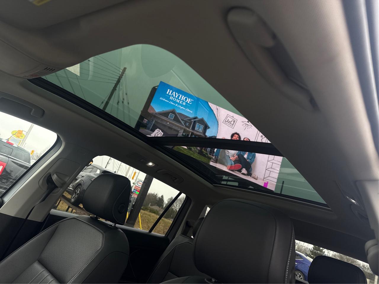 2024 Volkswagen Tiguan AWD HEATED SEAT REMOTE START WE FINANCE ALL CREDIT Photo