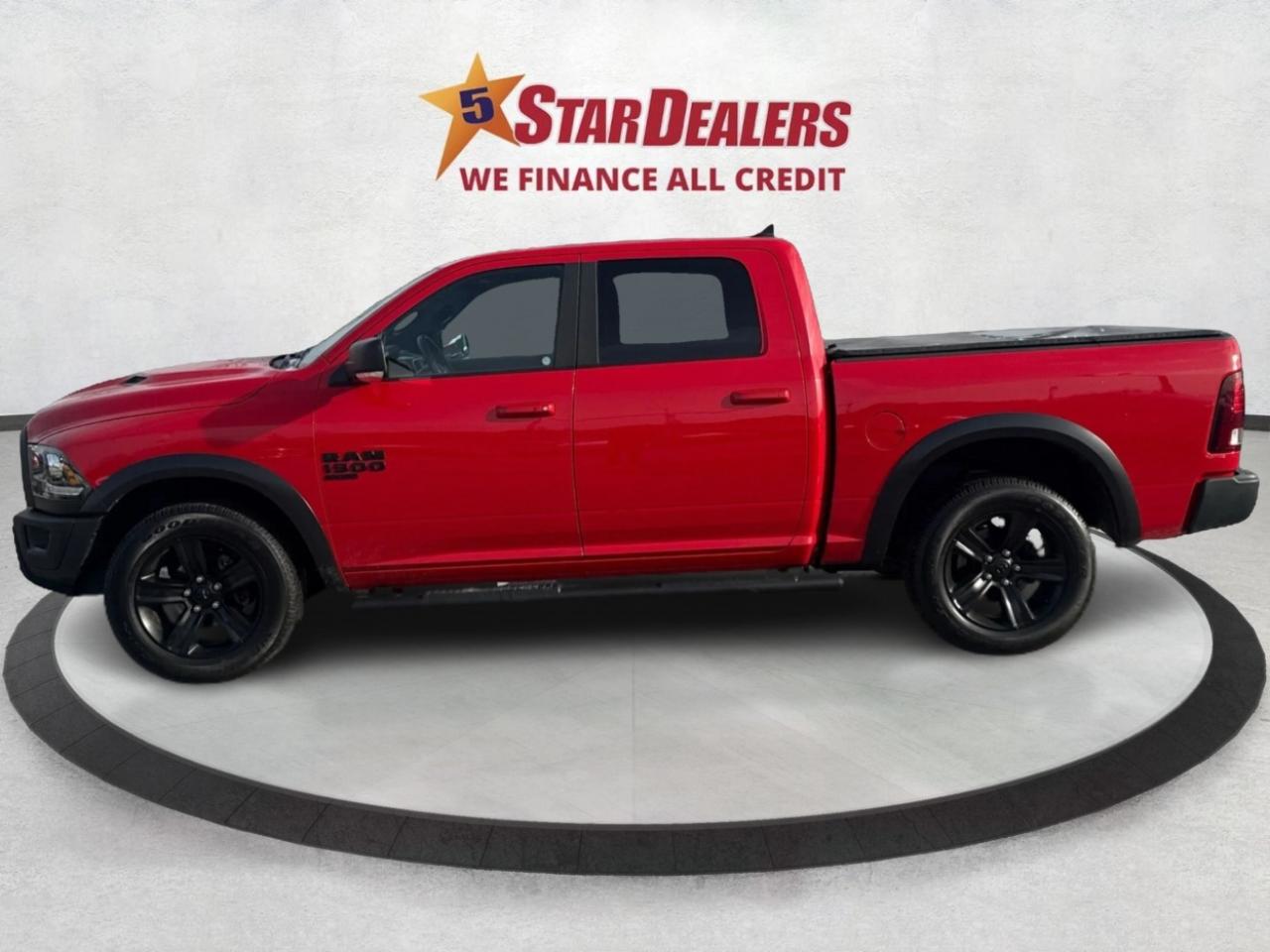 2022 RAM 1500 Classic NAV HEATED SEATS MINT! WE FINANCE ALL CREDIT! Photo3