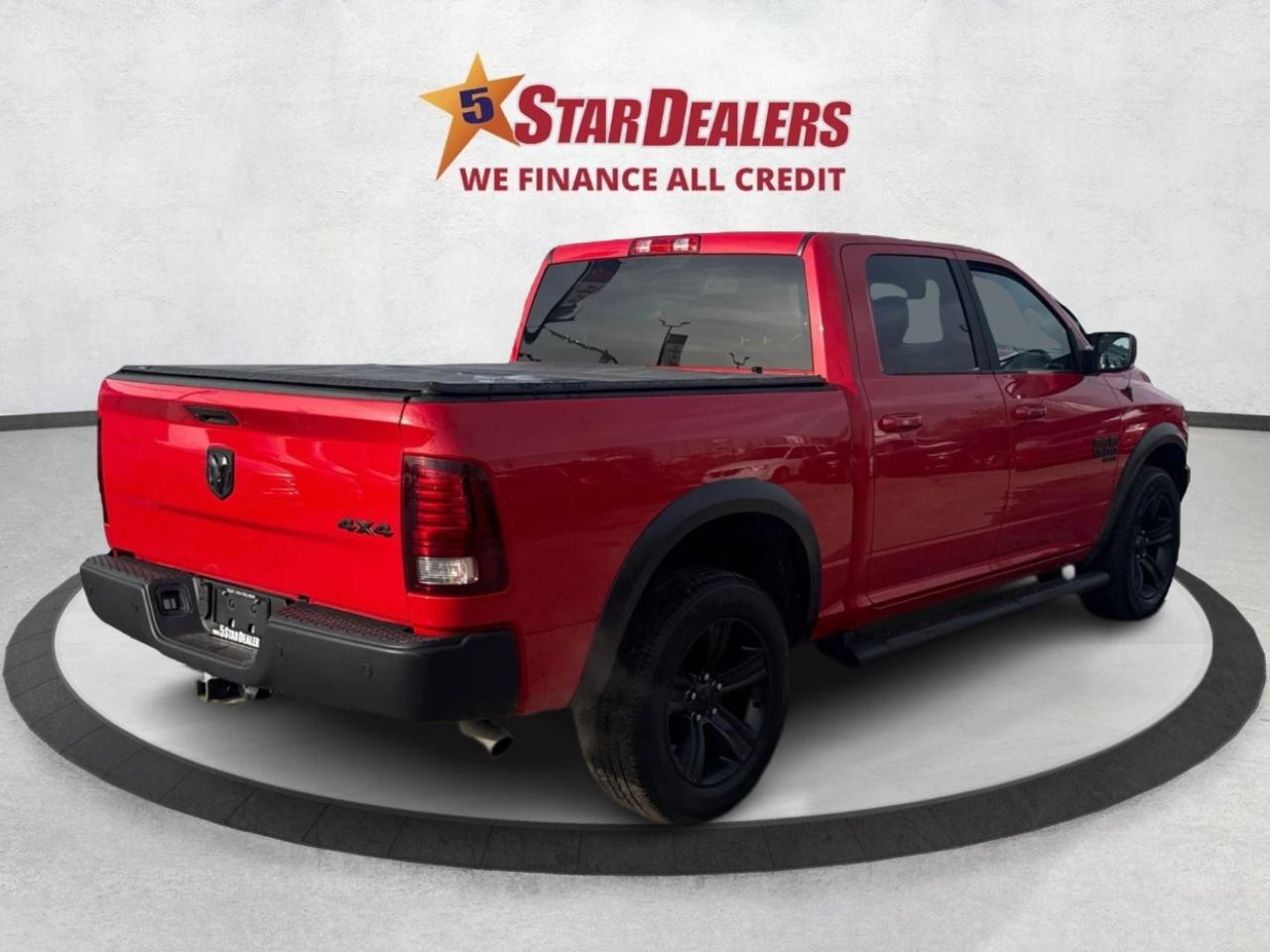 2022 RAM 1500 Classic NAV HEATED SEATS MINT! WE FINANCE ALL CREDIT! Photo