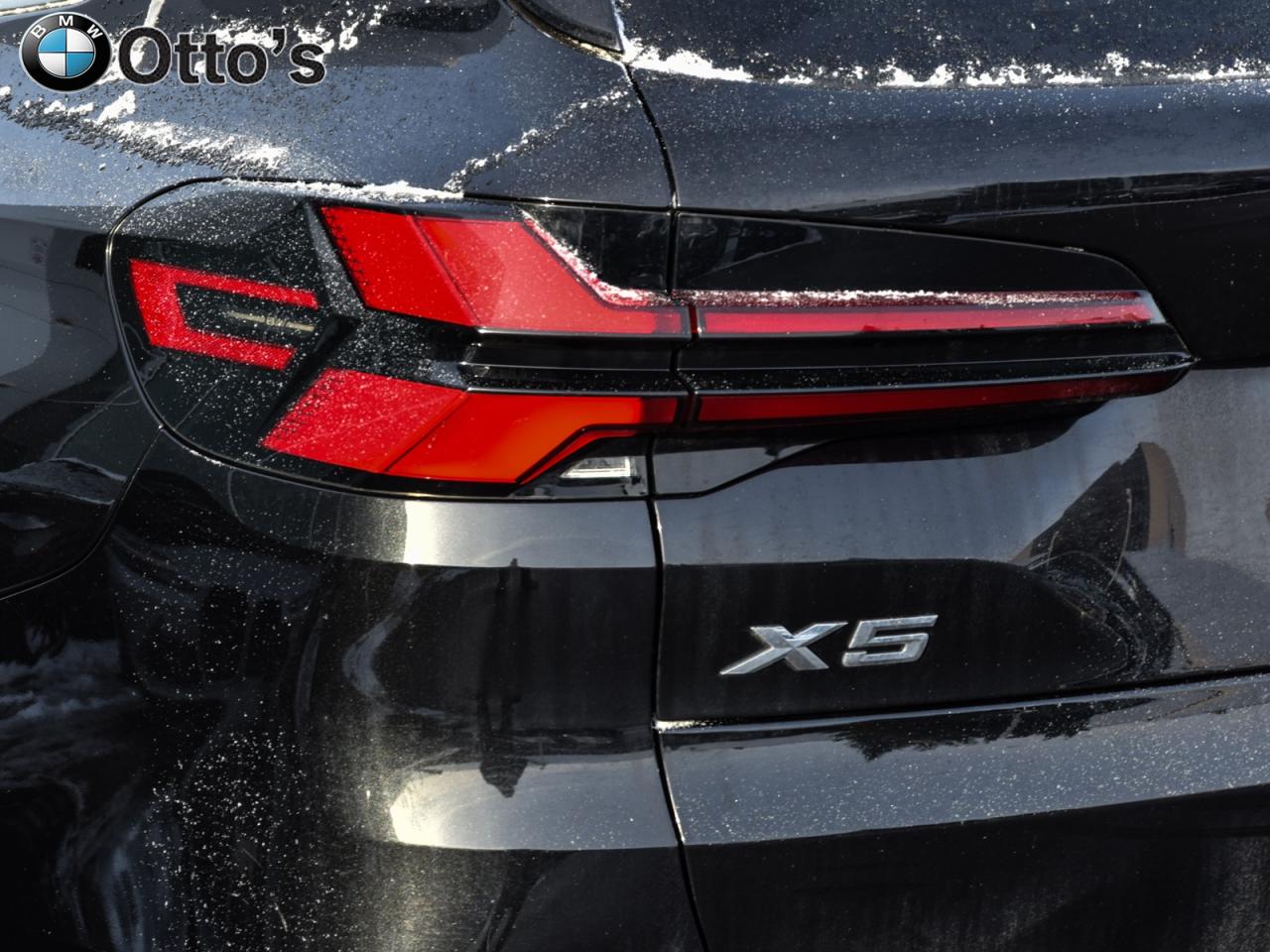 2024 BMW X5 xDrive40i Premium Essential Package Advanced Drivi Photo