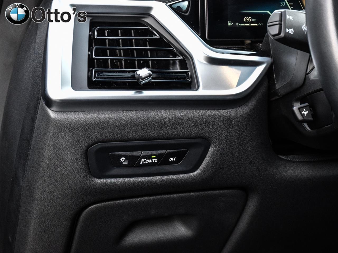 2024 BMW X5 xDrive40i Premium Essential Package Advanced Drivi Photo