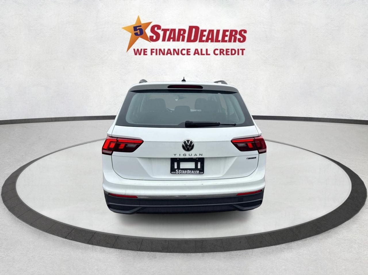2024 Volkswagen Tiguan AWD HEATED SEATS MINT WE FINANCE ALL CREDIT! Photo