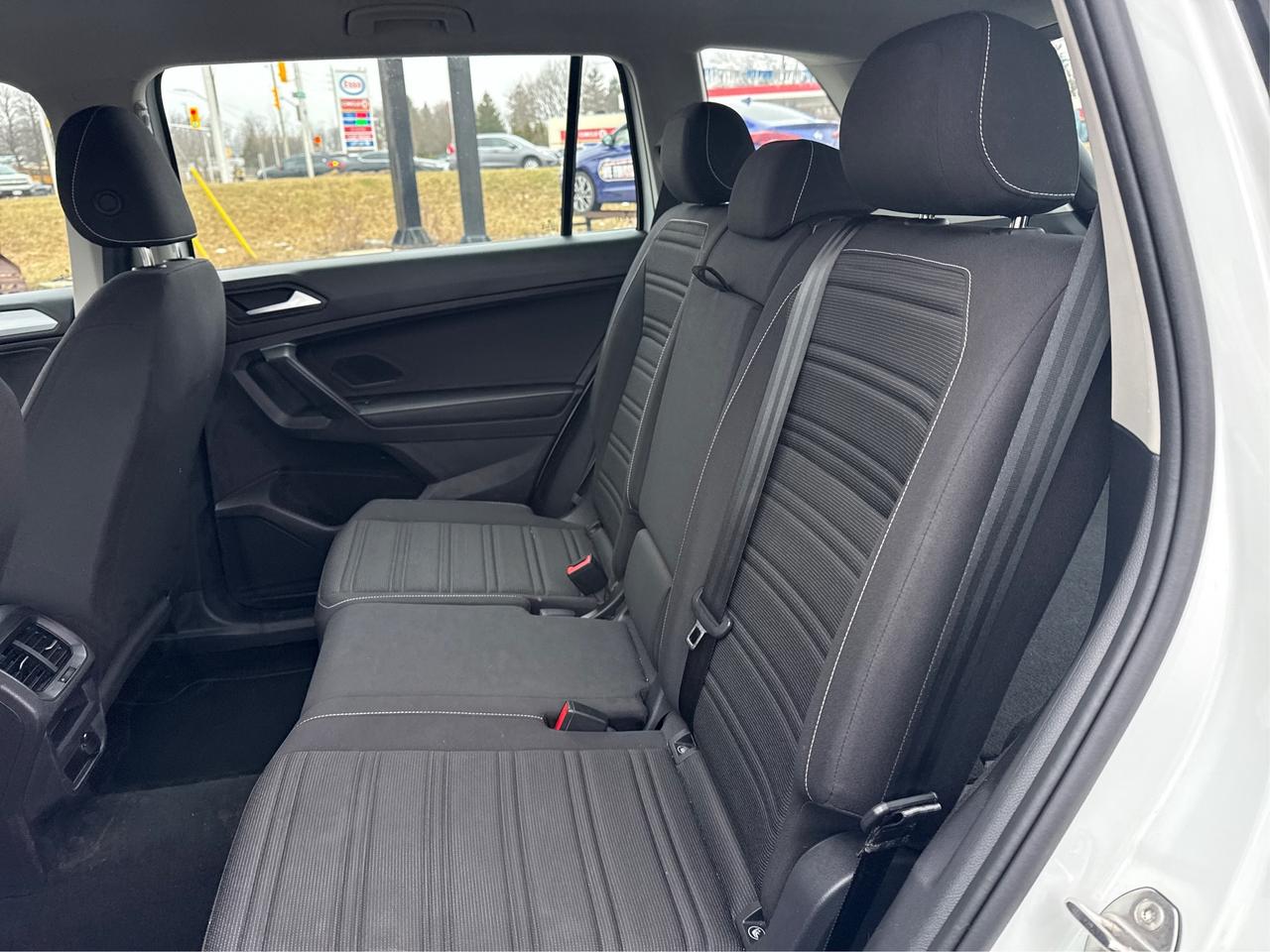 2024 Volkswagen Tiguan AWD HEATED SEATS MINT WE FINANCE ALL CREDIT! Photo