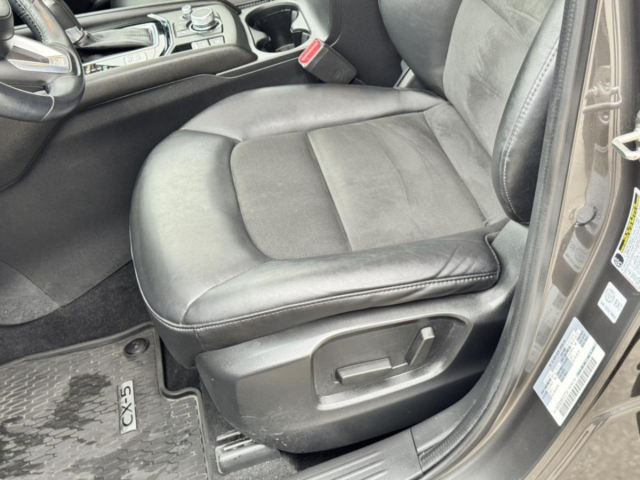 2022 Mazda CX-5 GS AWD COMFORT/ EXTENDED WARRANTY/ CPO/ MUST SEE Photo