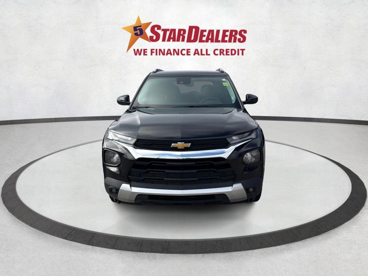 2023 Chevrolet TrailBlazer AWD LEATHER HEATED SEATS WE FINANCE ALL CREDIT! Photo