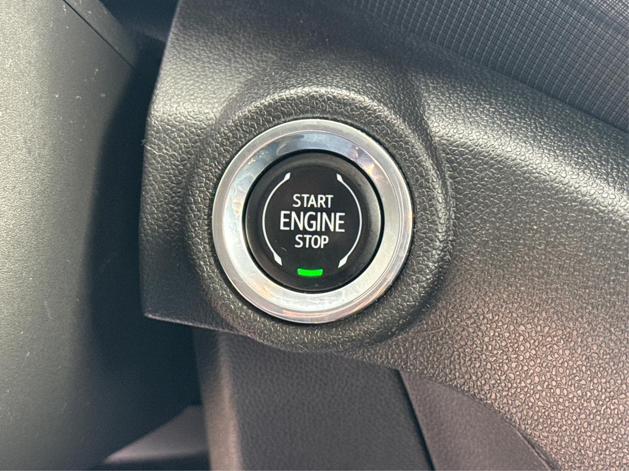 2023 Chevrolet TrailBlazer AWD LEATHER HEATED SEATS WE FINANCE ALL CREDIT! Photo