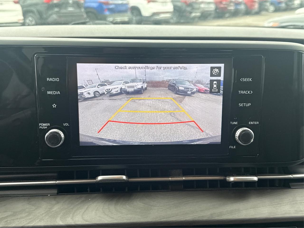 2022 Kia Carnival NAV LEATHER HEATED SEATS! WE FINANCE ALL CREDIT! Photo