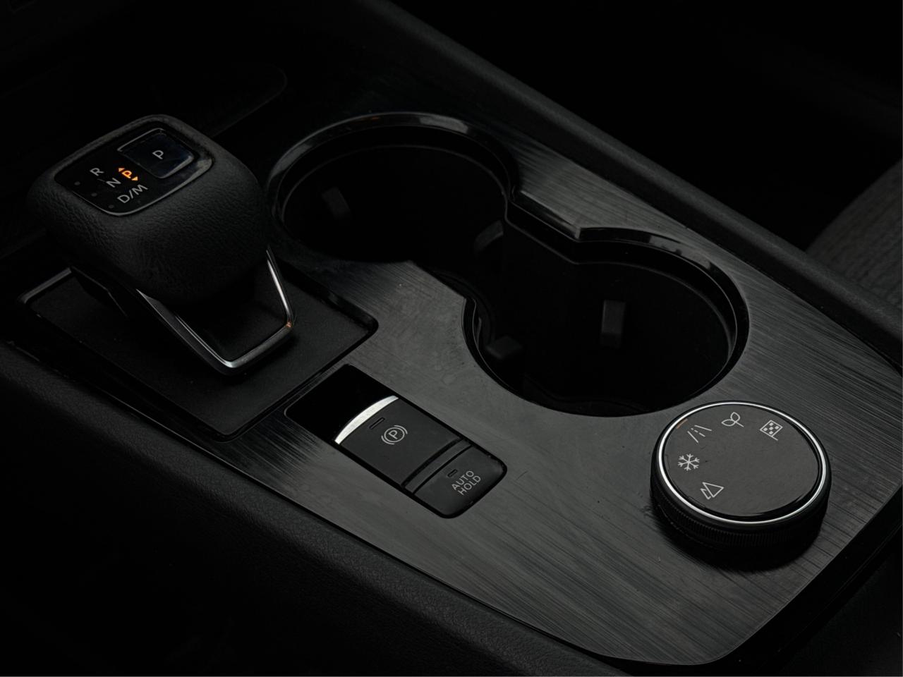 2021 Nissan Rogue AWD HEATED SEATS MUST SEE WE FINANCE ALL CREDIT Photo