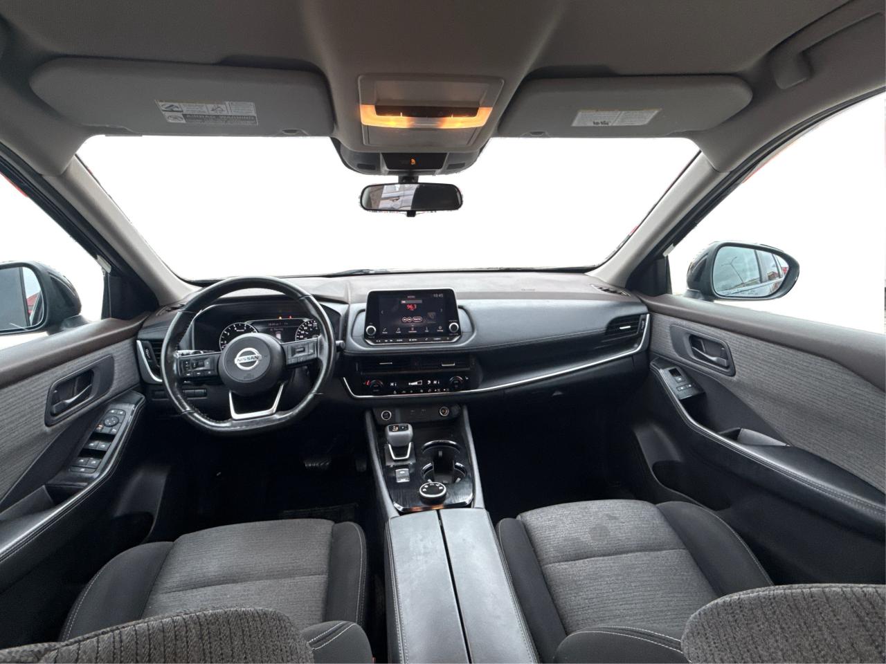 2021 Nissan Rogue AWD HEATED SEATS MUST SEE WE FINANCE ALL CREDIT Photo