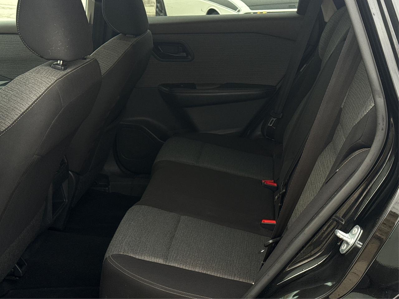 2021 Nissan Rogue AWD HEATED SEATS MUST SEE WE FINANCE ALL CREDIT Photo