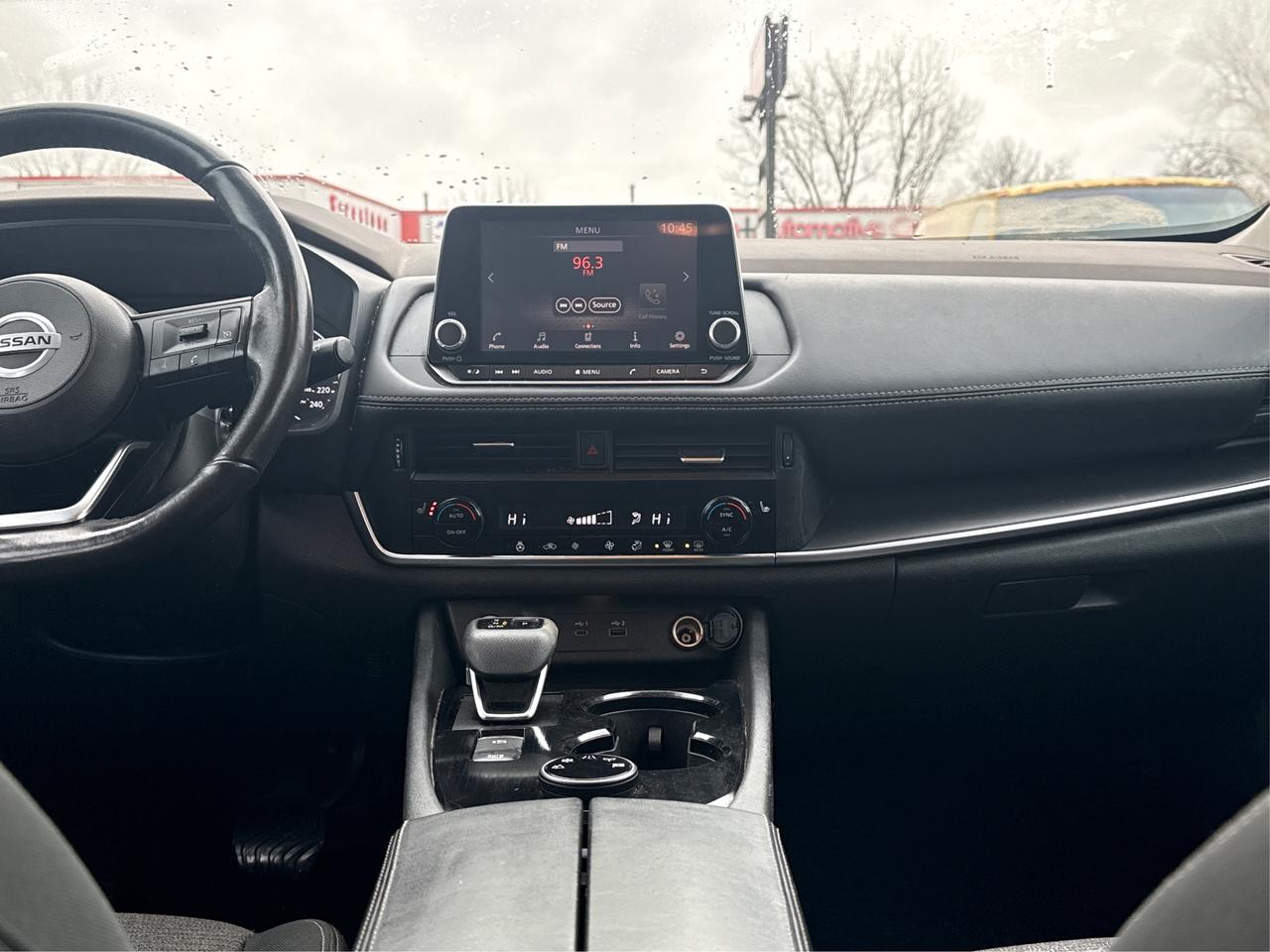 2021 Nissan Rogue AWD HEATED SEATS MUST SEE WE FINANCE ALL CREDIT Photo