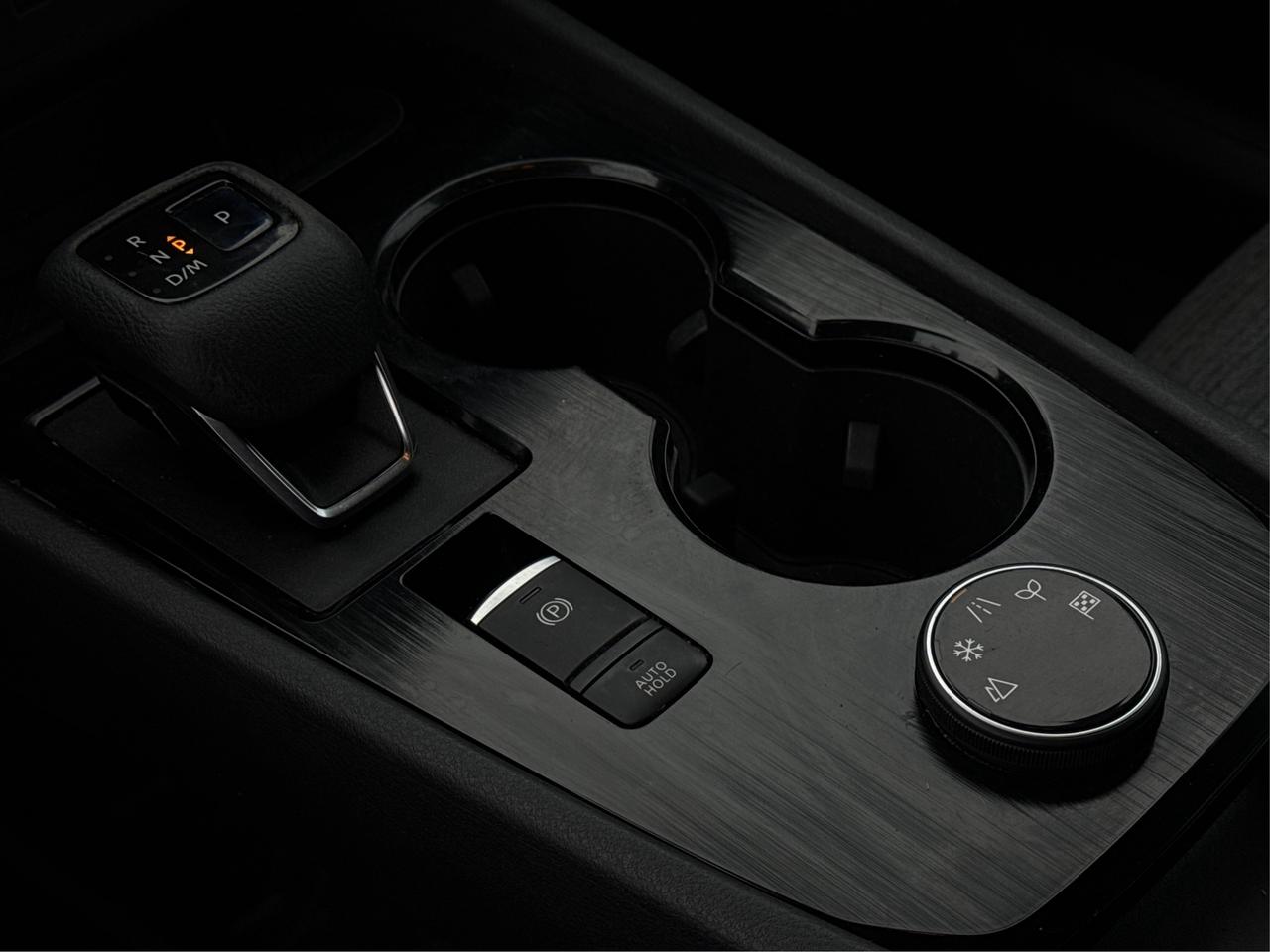 2021 Nissan Rogue AWD HEATED SEATS MUST SEE WE FINANCE ALL CREDIT Photo