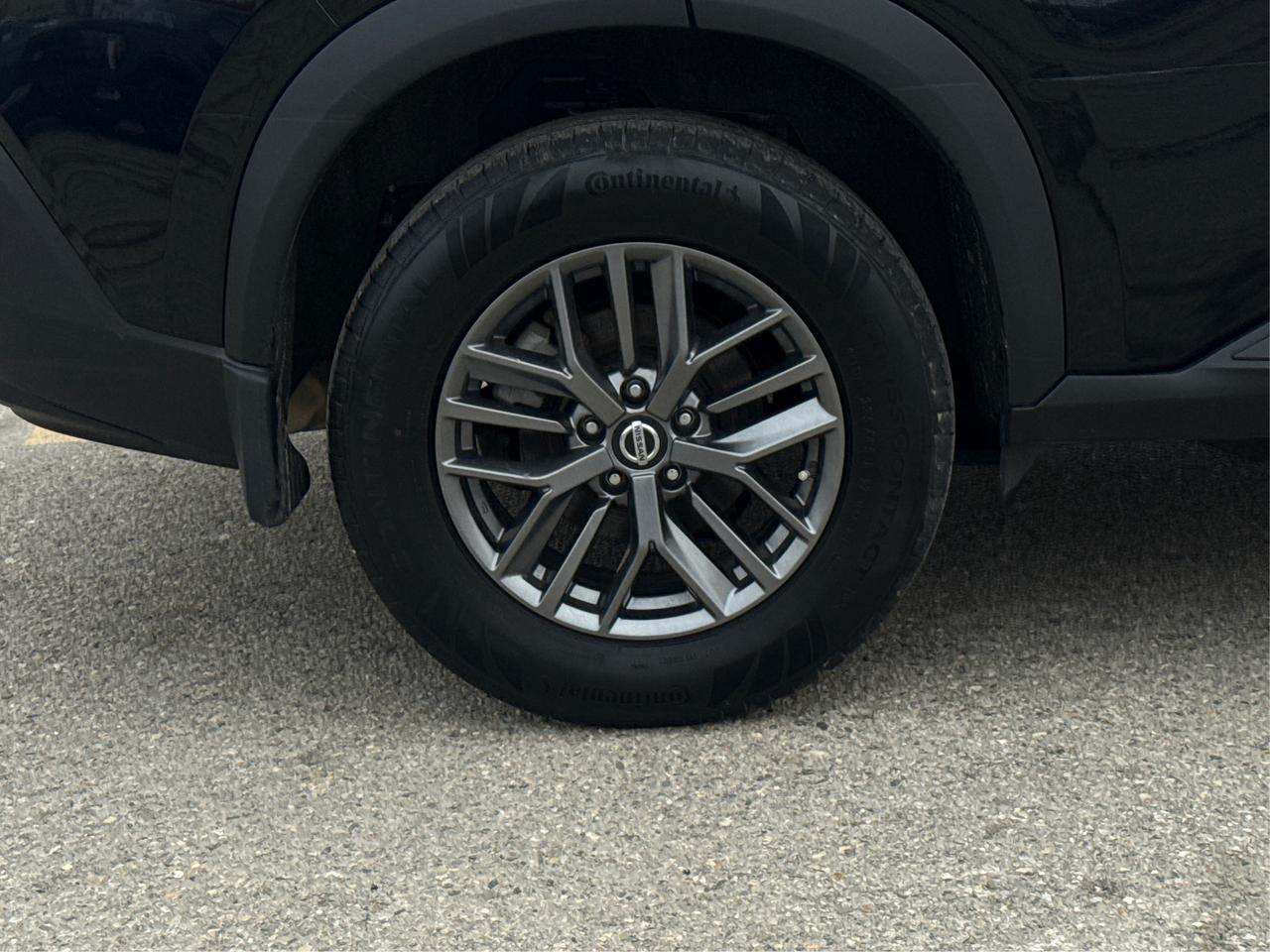 2021 Nissan Rogue AWD HEATED SEATS MUST SEE WE FINANCE ALL CREDIT Photo