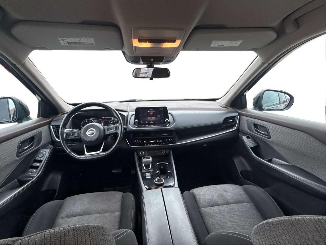 2021 Nissan Rogue AWD HEATED SEATS MUST SEE WE FINANCE ALL CREDIT Photo