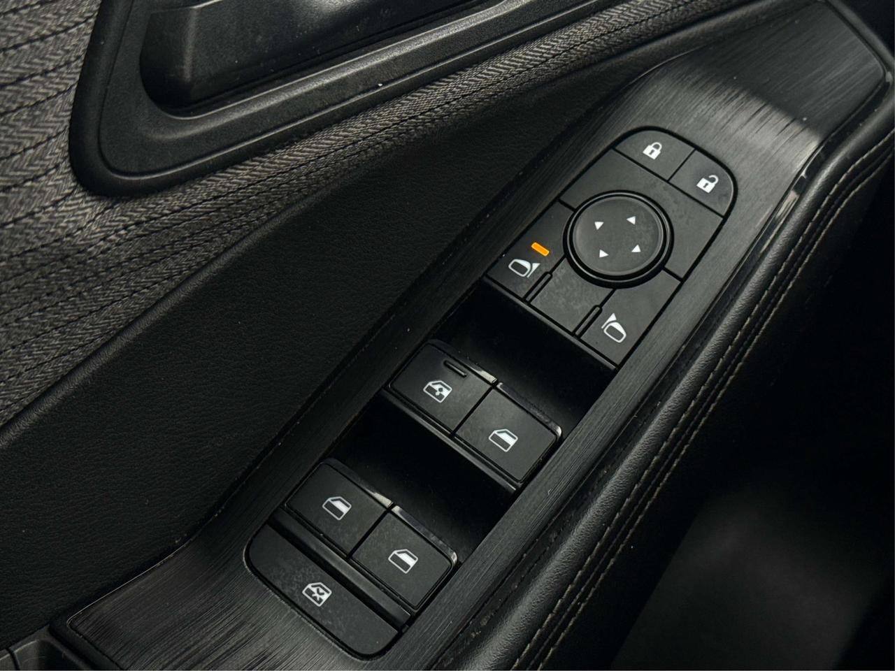 2021 Nissan Rogue AWD HEATED SEATS MUST SEE WE FINANCE ALL CREDIT Photo