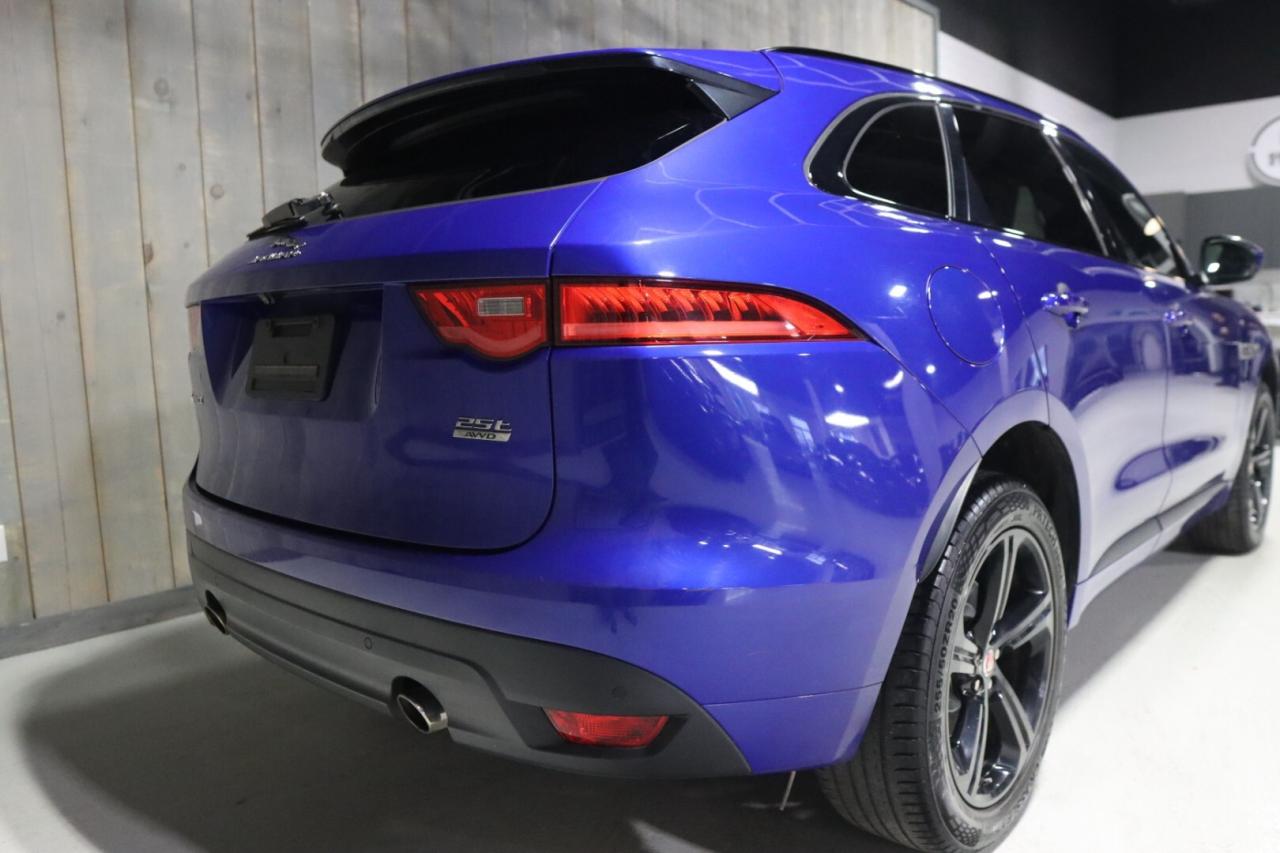 2018 Jaguar F-PACE 2.5T R-SPORT  TWO-TONE INTERIOR Photo4