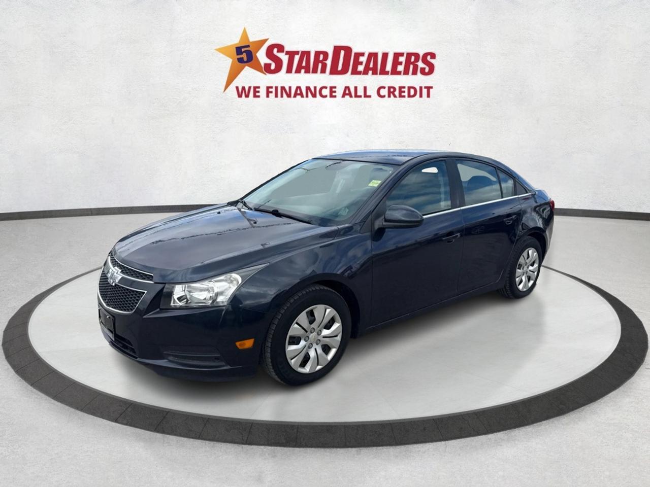 2014 Chevrolet Cruze LT HEATED SEATS CLEAN WE FINANCE ALL CREDIT! Photo2