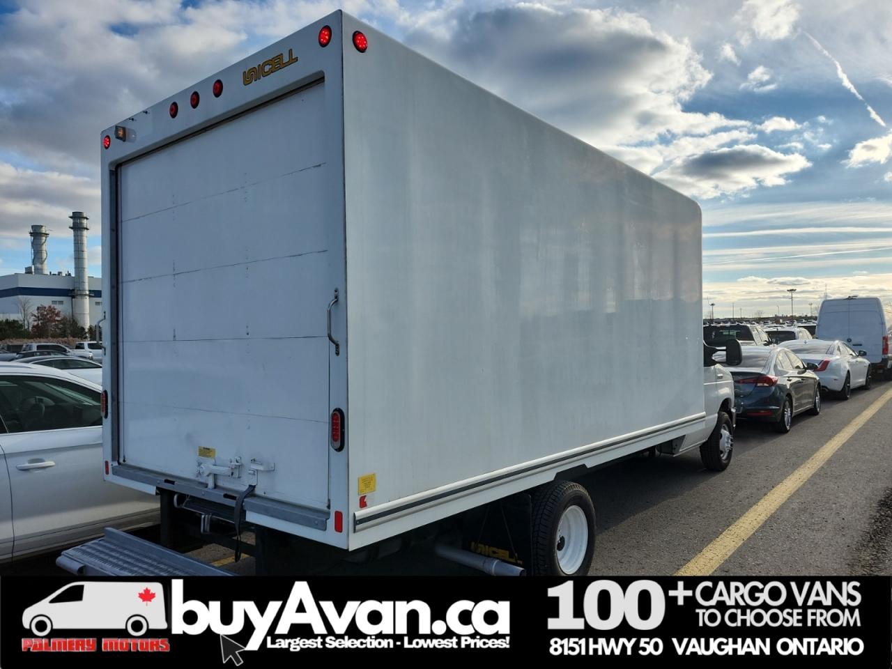 2021 Ford E-Series E-450 16FT Box Cube Gas Photo