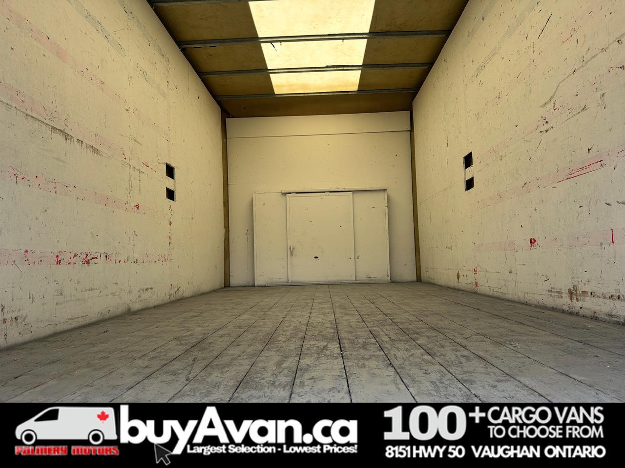 2021 Ford Econoline E-450 16FT Box Cube Gas Photo