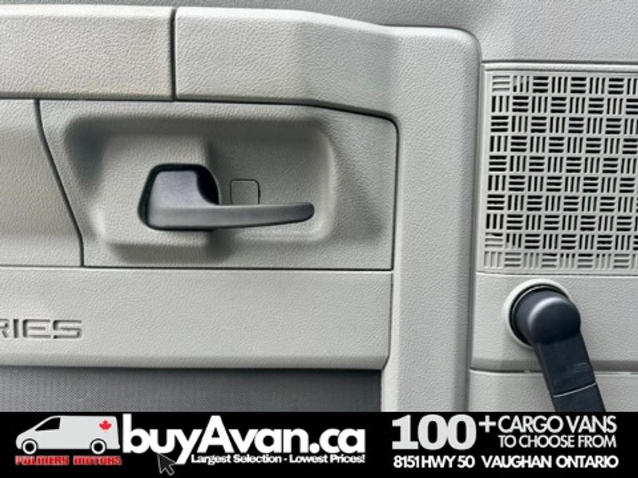 2021 Ford Econoline E-450 16FT Box Cube Gas Photo