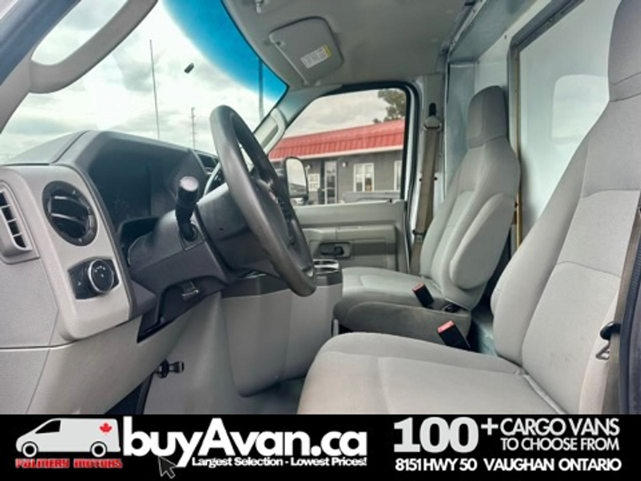 2021 Ford Econoline E-450 16FT Box Cube Gas Photo