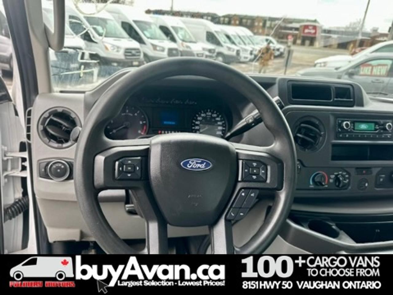 2021 Ford Econoline E-450 16FT Box Cube Gas Photo