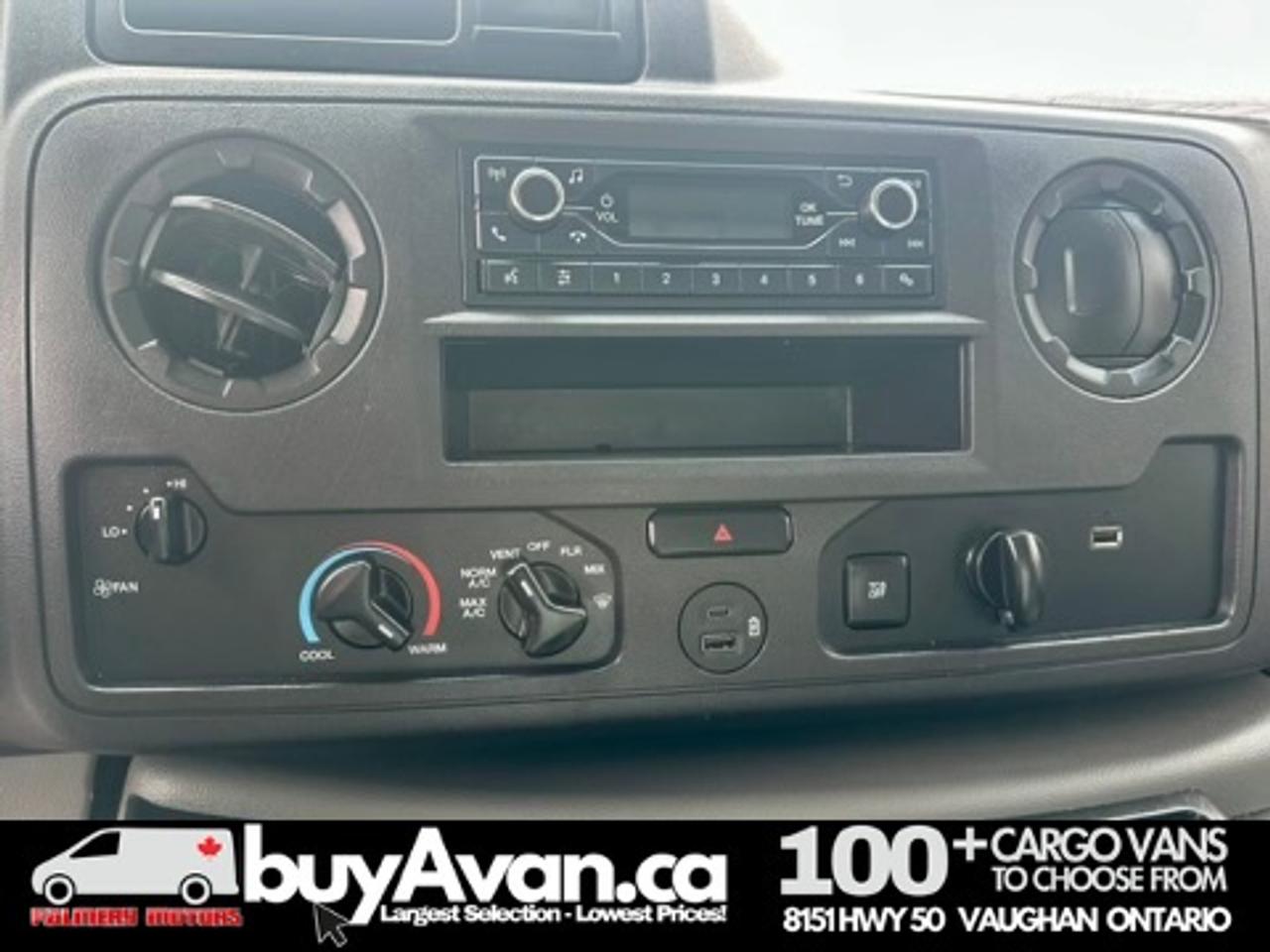 2021 Ford Econoline E-450 16FT Box Cube Gas Photo