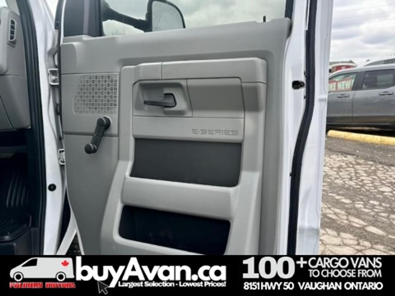 2021 Ford Econoline E-450 16FT Box Cube Gas Photo