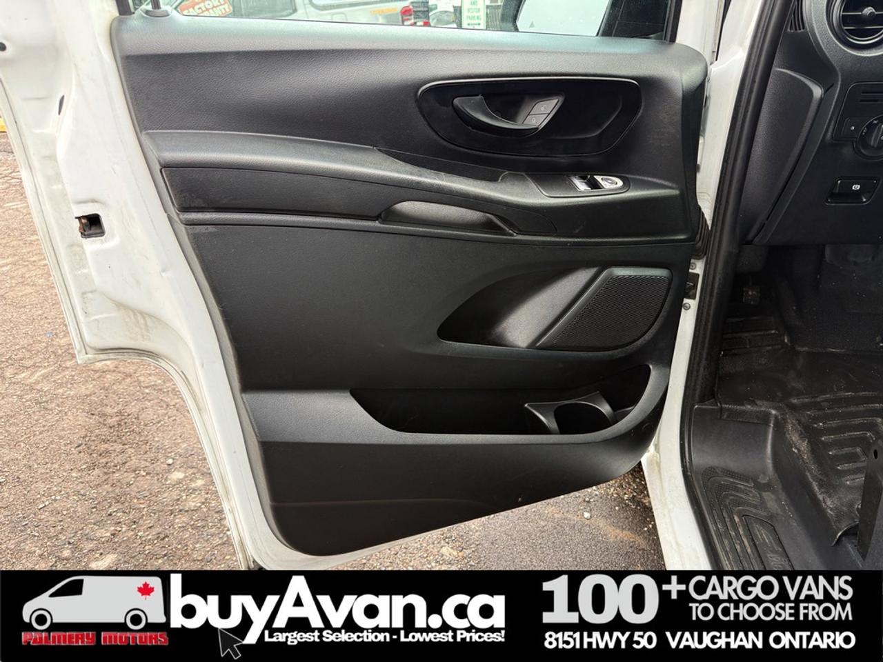 2020 Mercedes-Benz Metris Passenger Van Cargo Van + Divider Photo