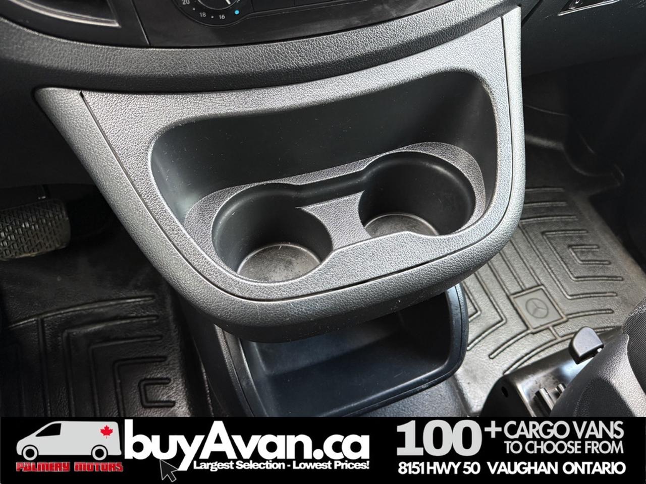 2020 Mercedes-Benz Metris Passenger Van Cargo Van + Divider Photo