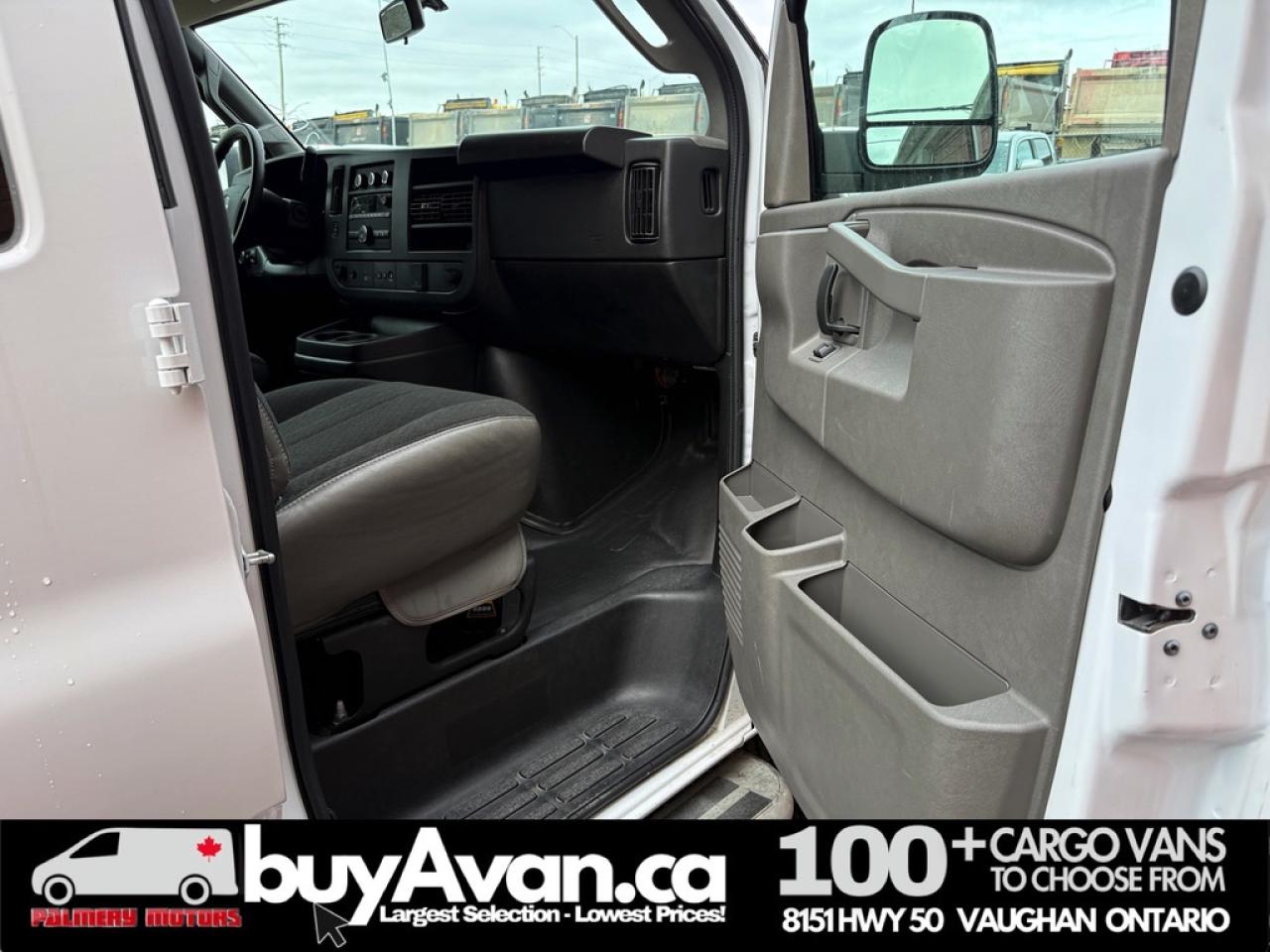 2024 GMC Savana Cargo Van 2500 + Divider Photo
