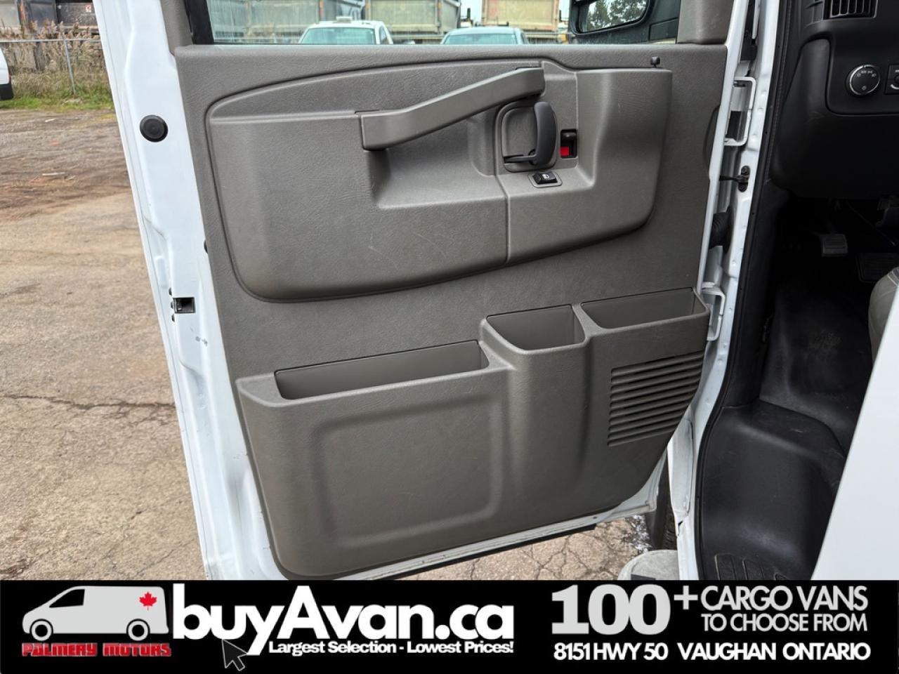 2024 GMC Savana Cargo Van 2500 + Divider Photo
