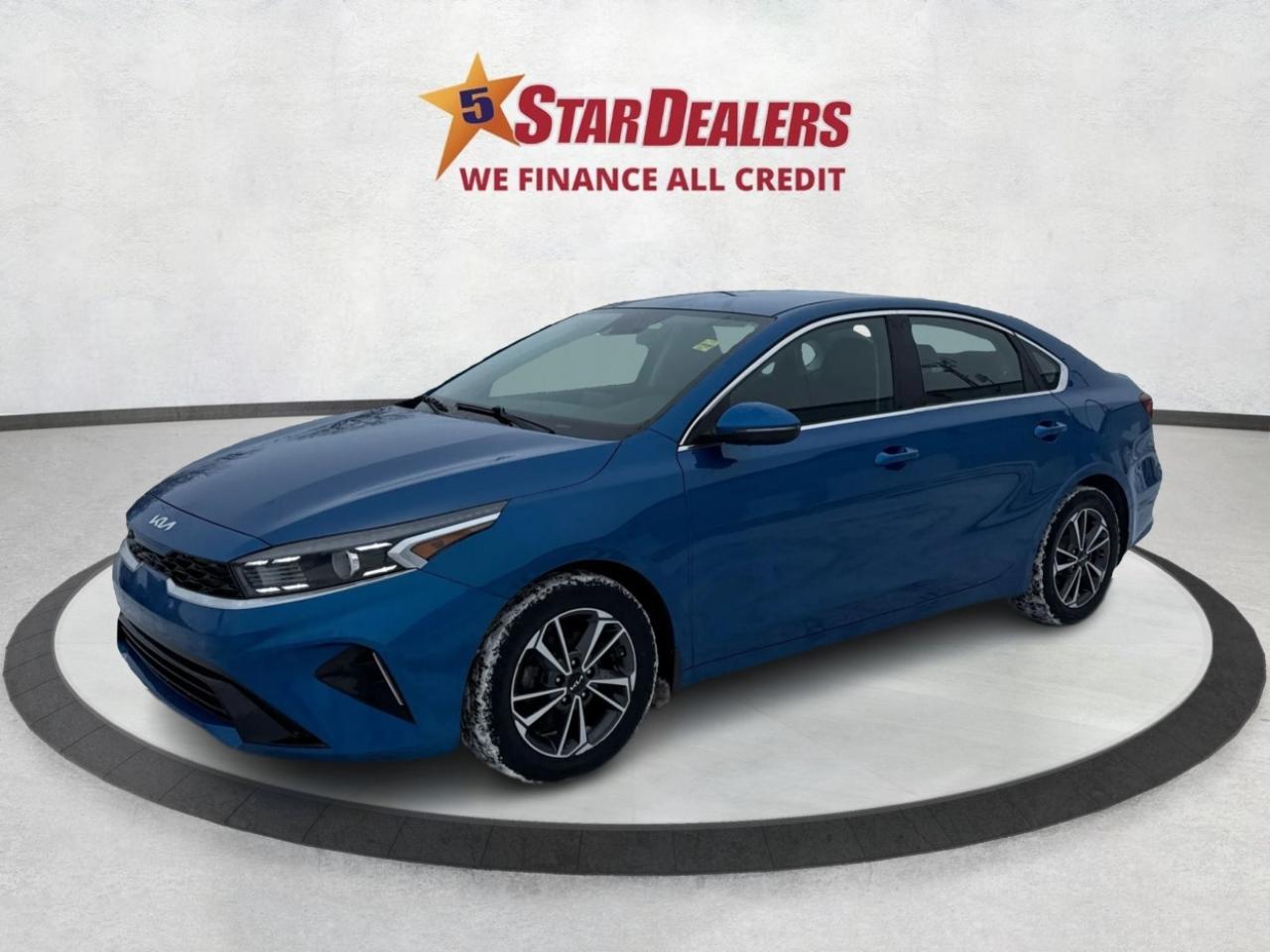 2022 Kia Forte EX HEATED SEATS CLEAN! WE FINANCE ALL CREDIT! Photo2